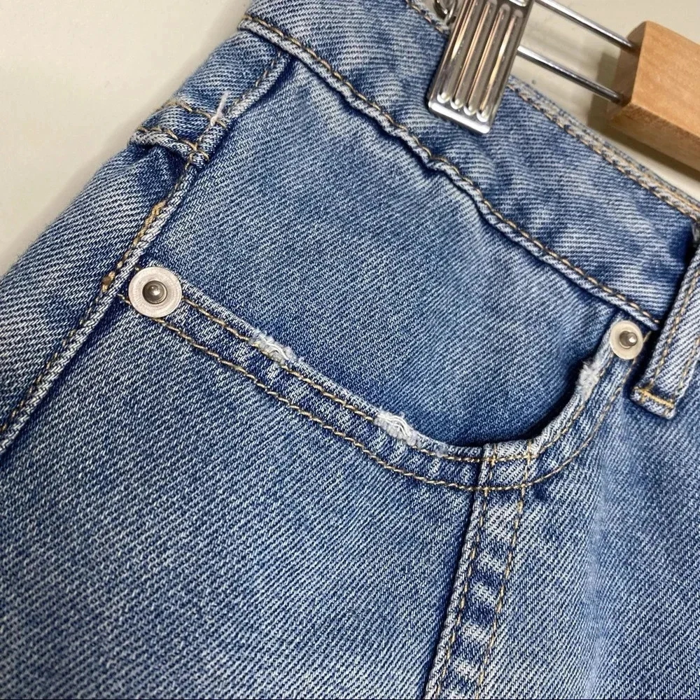 Gianni Bini Medium Wash Button Front Fringe Hem Mini Jean Skirt Size Medium